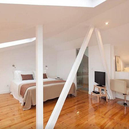 Design Duplex Apartment Ba/ Chiado Lisboa Стая снимка