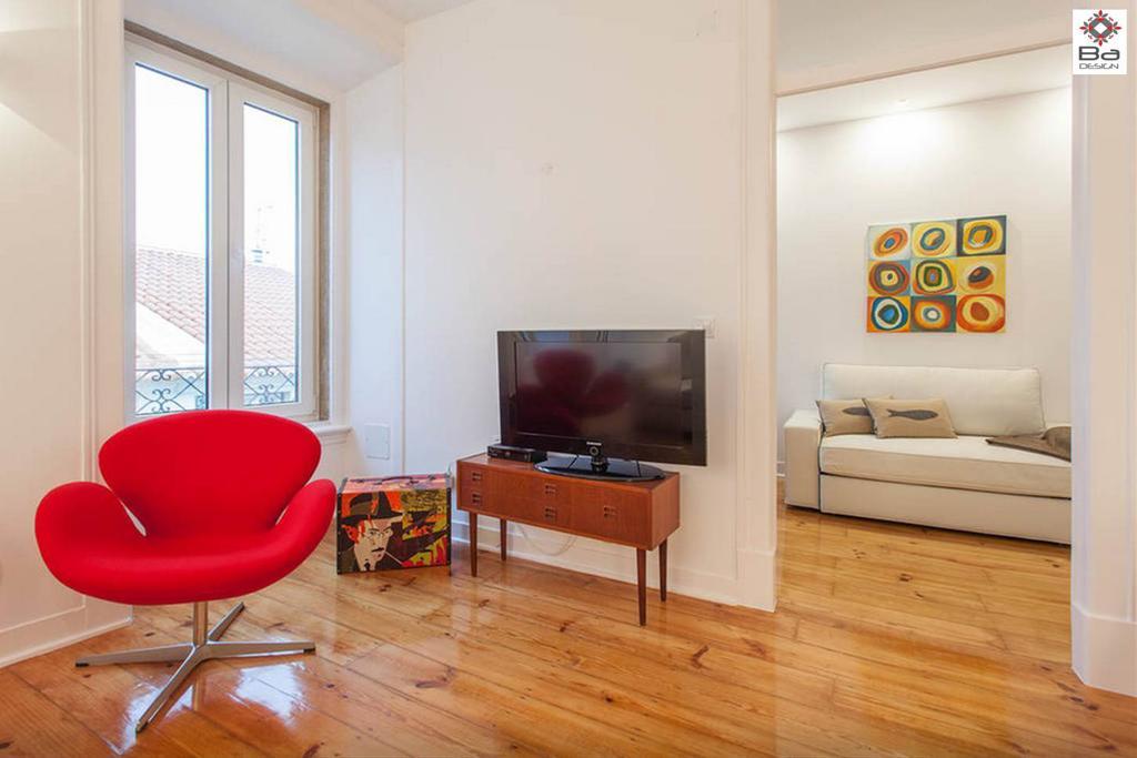 Design Duplex Apartment Ba/ Chiado Lisboa Стая снимка