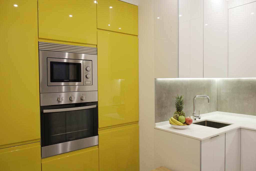 Design Duplex Apartment Ba/ Chiado Lisboa Стая снимка