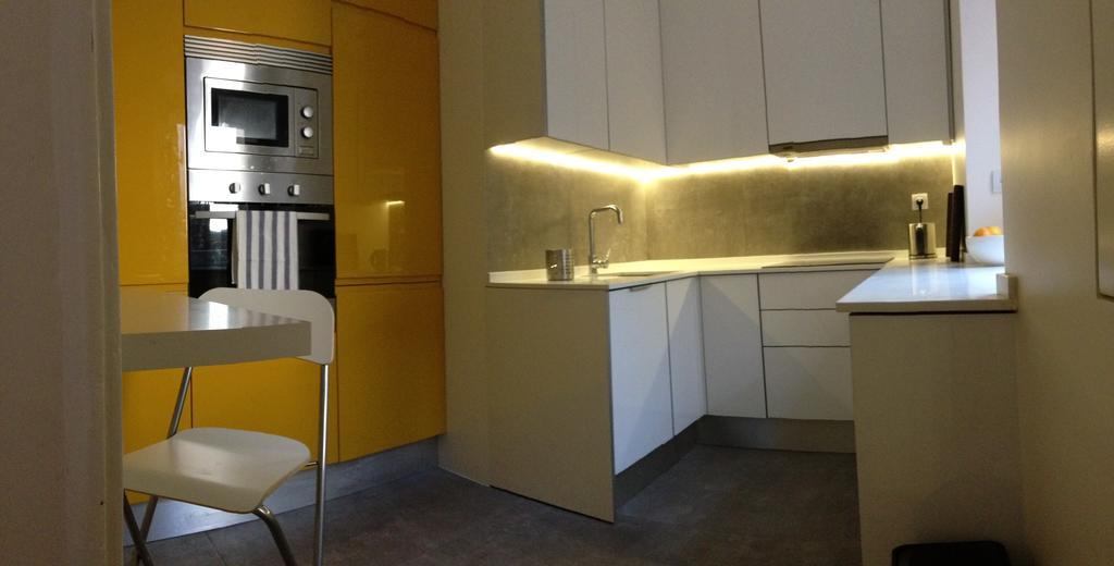 Design Duplex Apartment Ba/ Chiado Lisboa Стая снимка